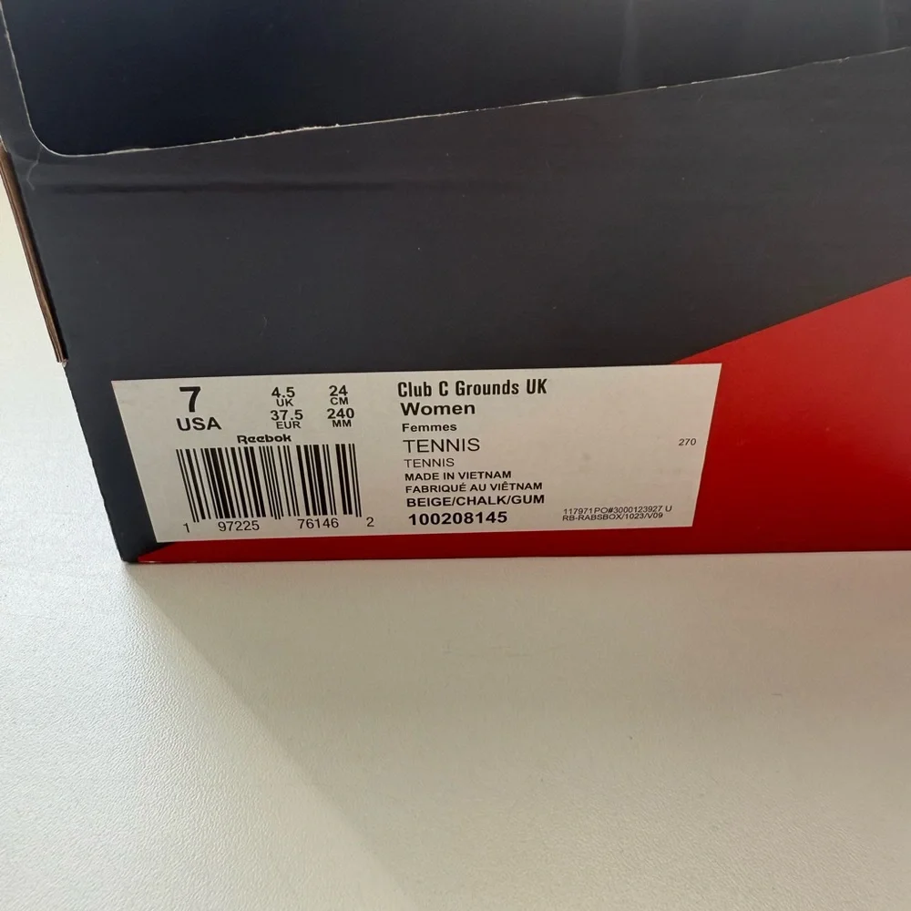 Reebok Classic Beige Sneakers - Picture 7 of 7